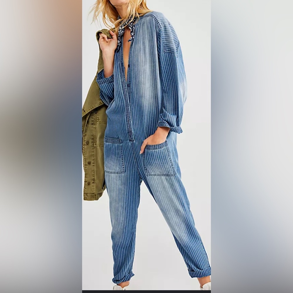 Free People Long Sleeve Washed Stripe Blue Lightweight Denim Jumpsuit, Small NWT